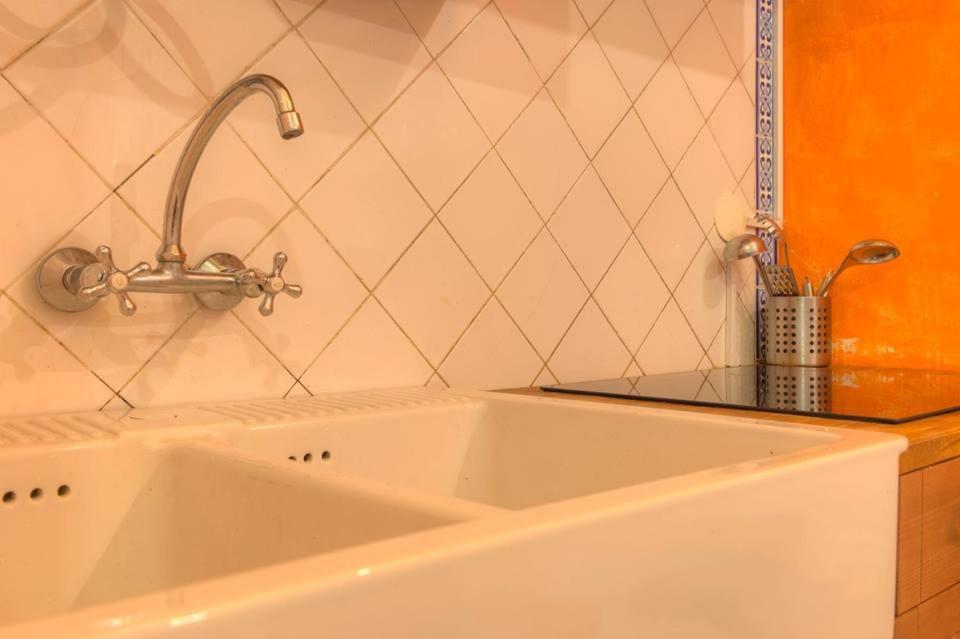 Appartamento Brand New In Heart Of Lisbona Esterno foto