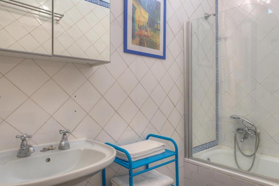 Appartamento Brand New In Heart Of Lisbona Esterno foto